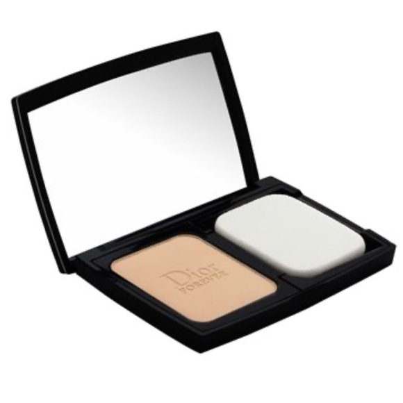 Dior Other - DIOR | DIORSKIN FOREVER EXTREME CONTROL PERFECT MATTE POWDER FOUNDATION